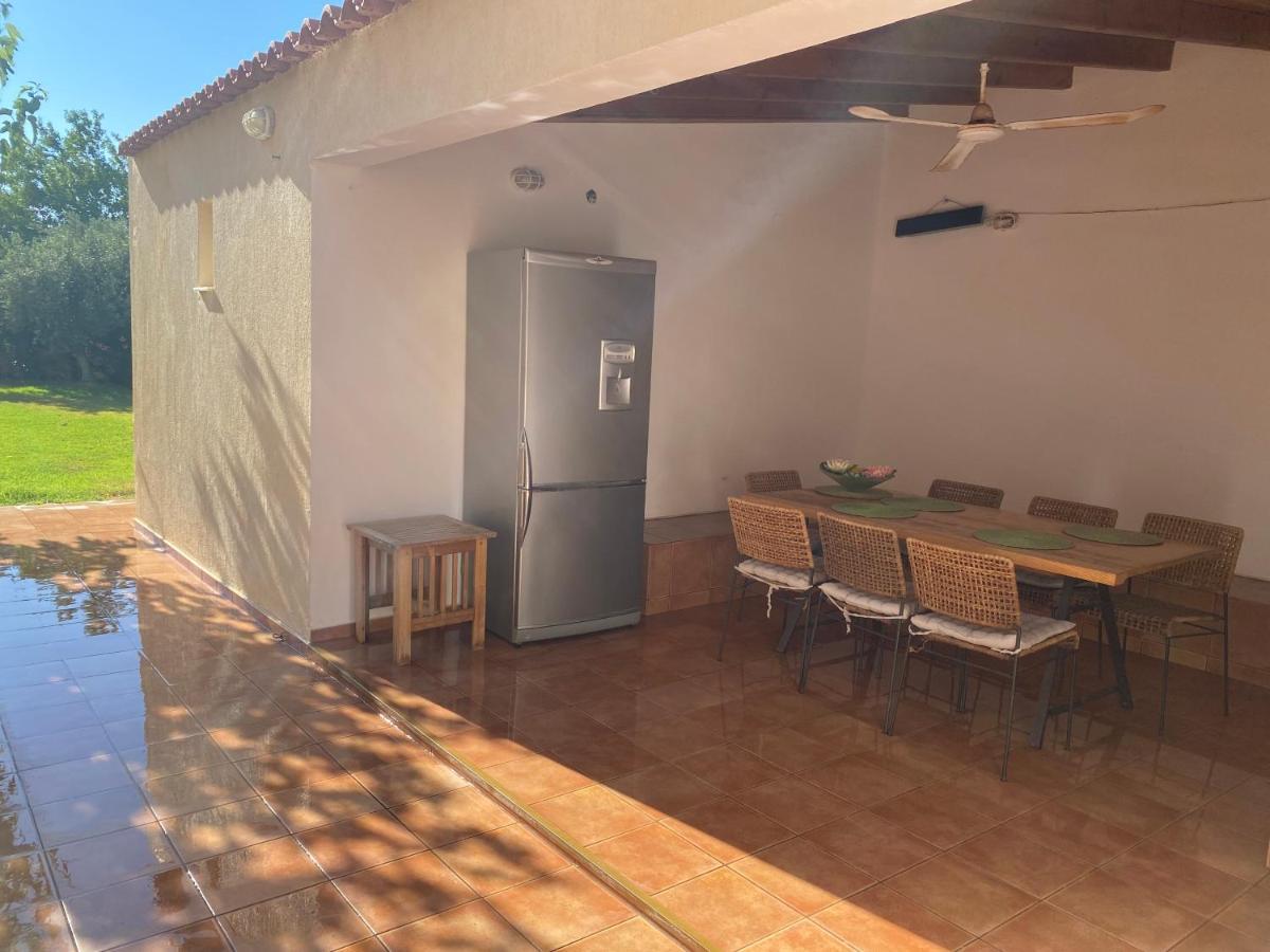 Relaxing Villa With Swimming Pool And Garden Agios Georgios  外观 照片
