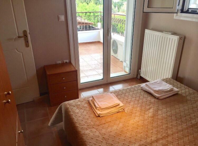 Relaxing Villa With Swimming Pool And Garden Agios Georgios  外观 照片