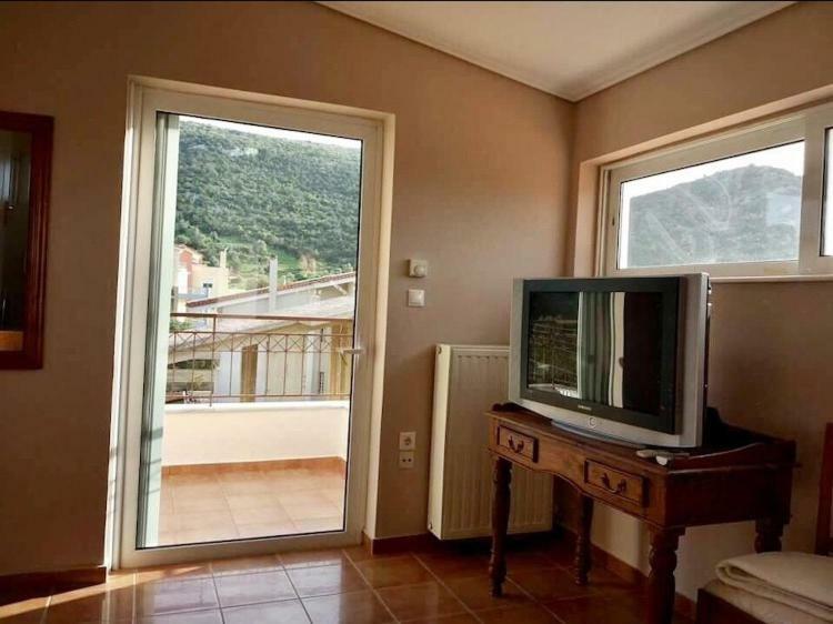 Relaxing Villa With Swimming Pool And Garden Agios Georgios  外观 照片