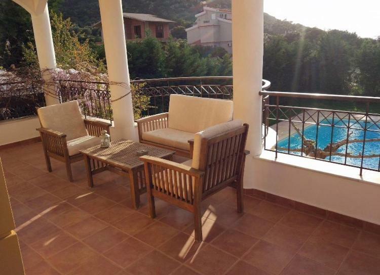 Relaxing Villa With Swimming Pool And Garden Agios Georgios  外观 照片