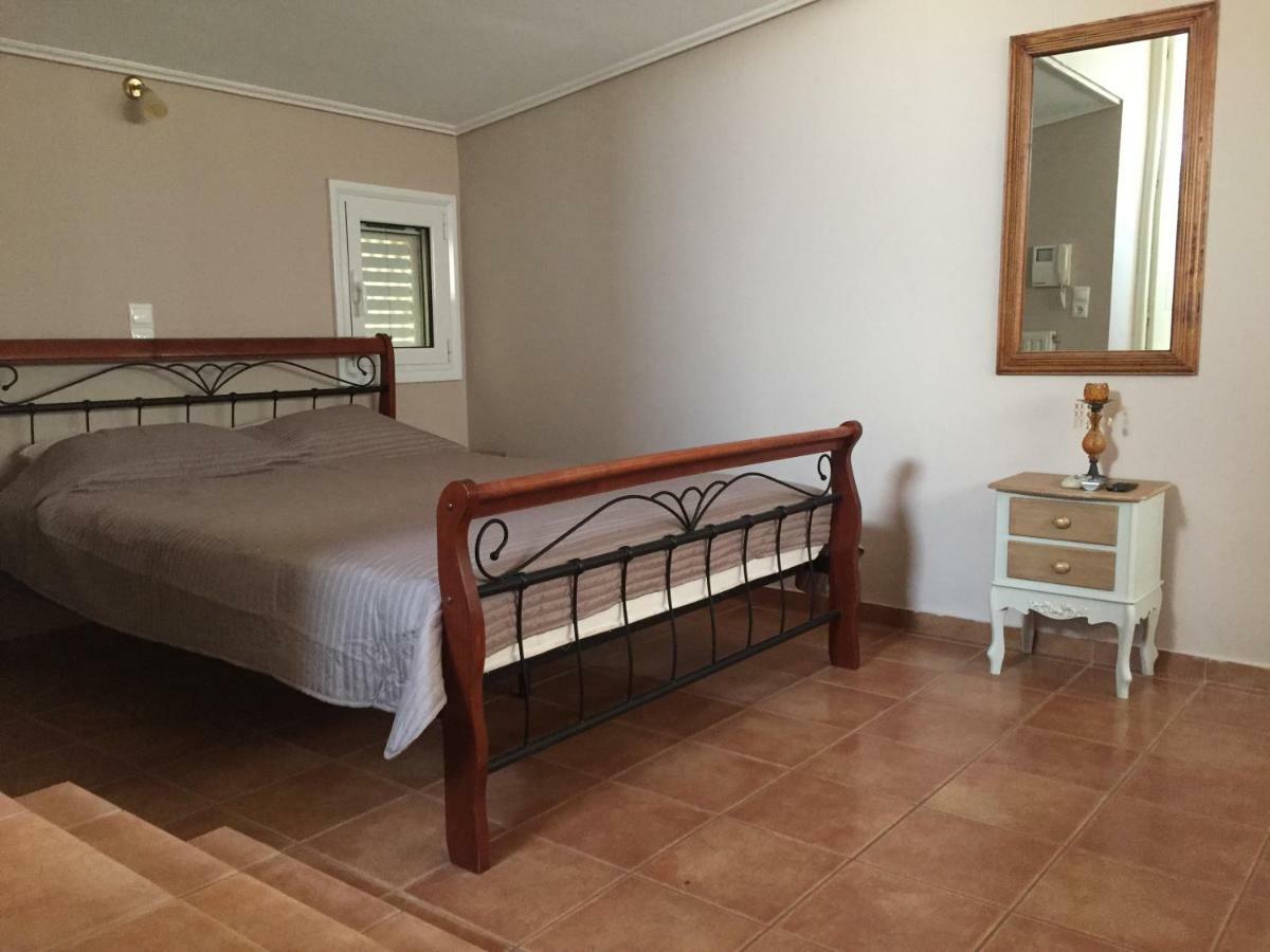 Relaxing Villa With Swimming Pool And Garden Agios Georgios  外观 照片