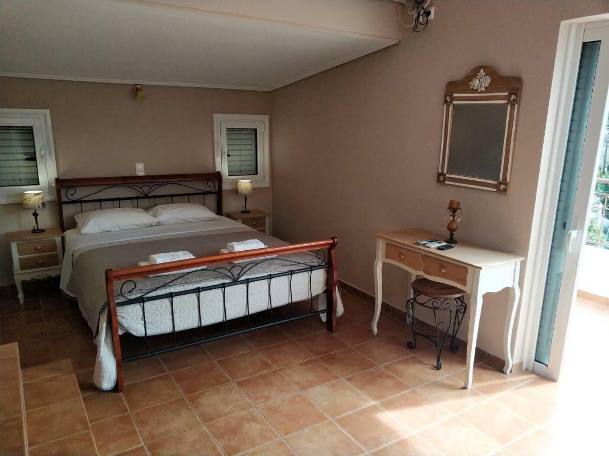 Relaxing Villa With Swimming Pool And Garden Agios Georgios  外观 照片